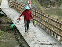 掃除のおばさん