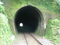 トンネル